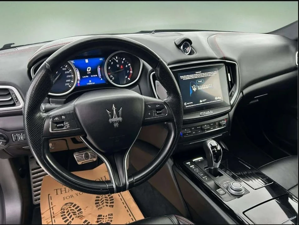 2018 Maserati Ghibli 3rd Gen - Image 14 of 17