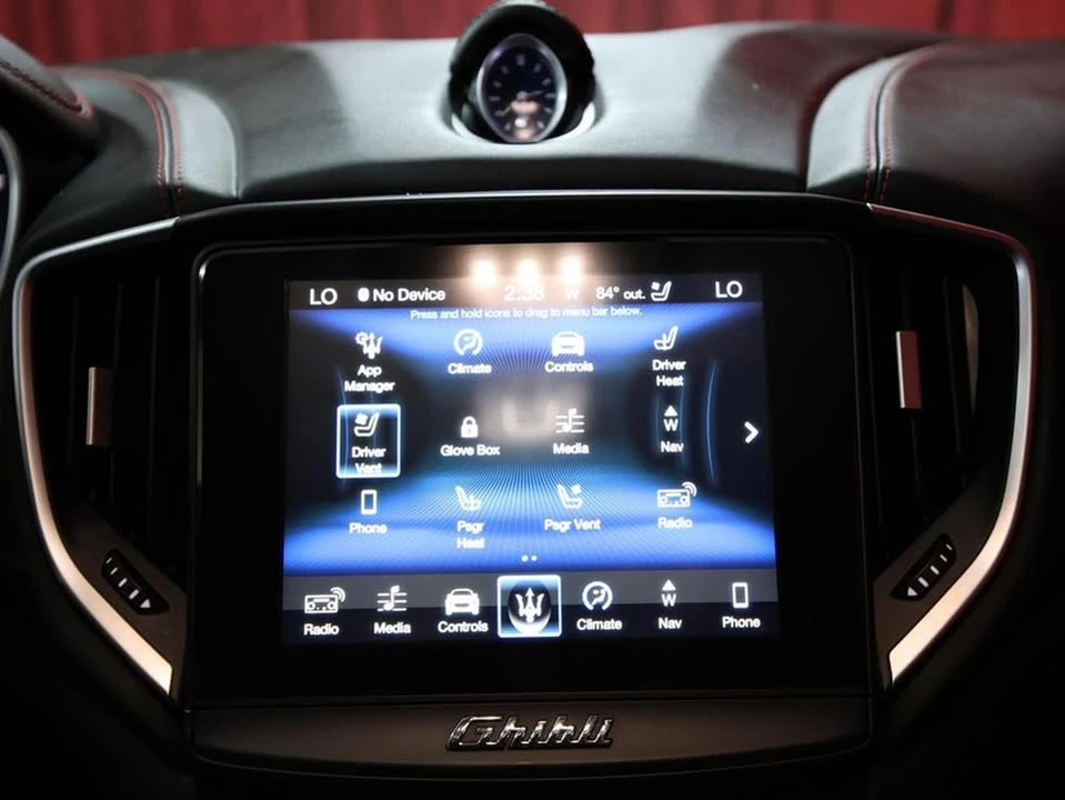 2018 Maserati Ghibli 3rd Gen - Image 17 of 19