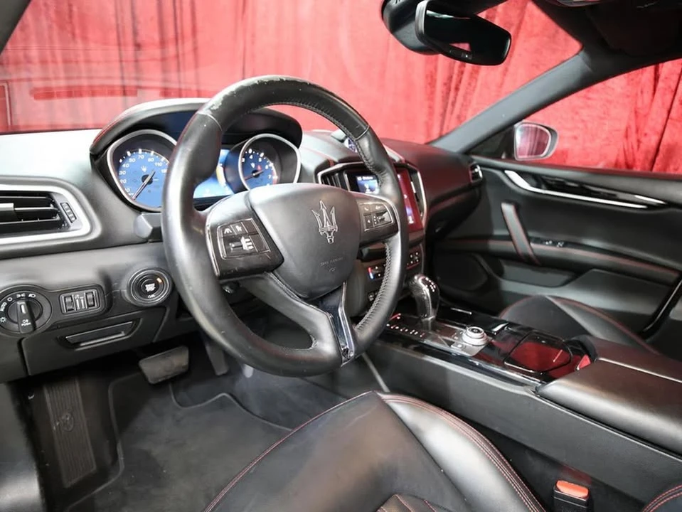 2018 Maserati Ghibli 3rd Gen - Image 11 of 19