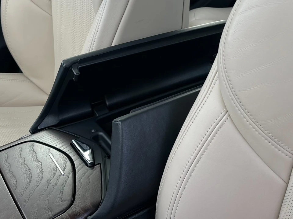 2018 Maserati Ghibli 3rd Gen - Image 14 of 21