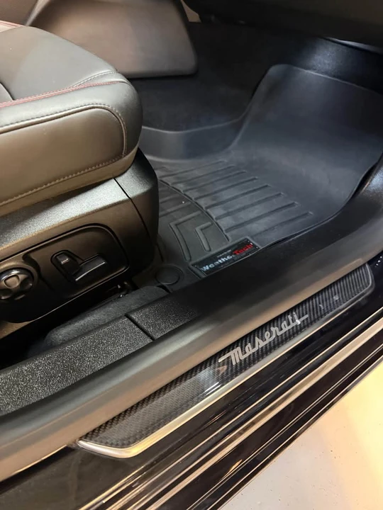 2018 Maserati Ghibli 3rd Gen - Image 17 of 20