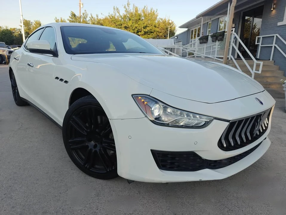 2018 Maserati Ghibli 3rd Gen - Image 4 of 9