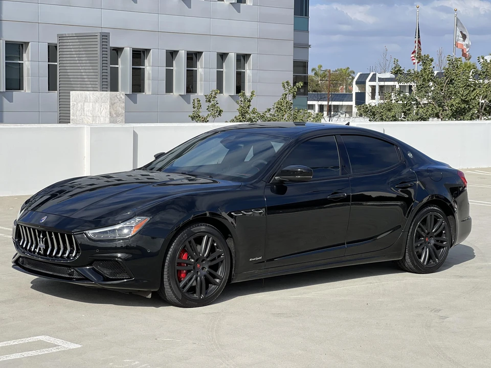2018 Maserati Ghibli 3rd Gen - Image 7 of 31