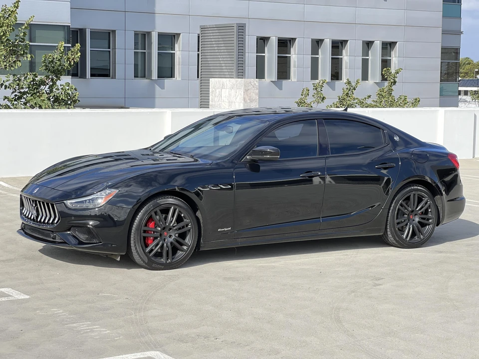 2018 Maserati Ghibli 3rd Gen - Image 8 of 31
