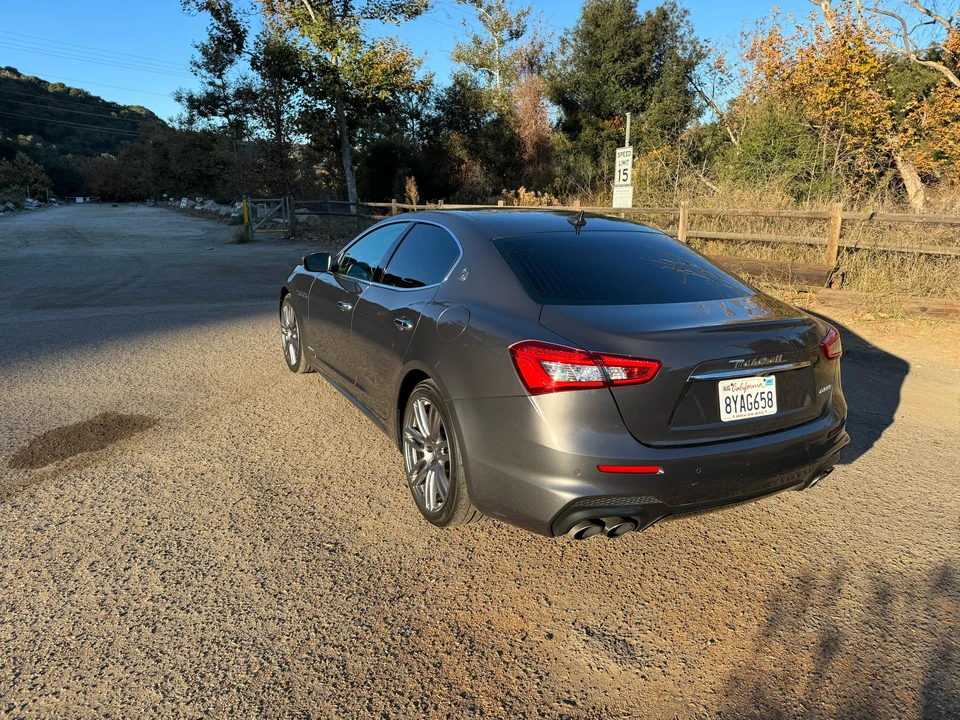 2018 Maserati Ghibli 3rd Gen - Image 12 of 31
