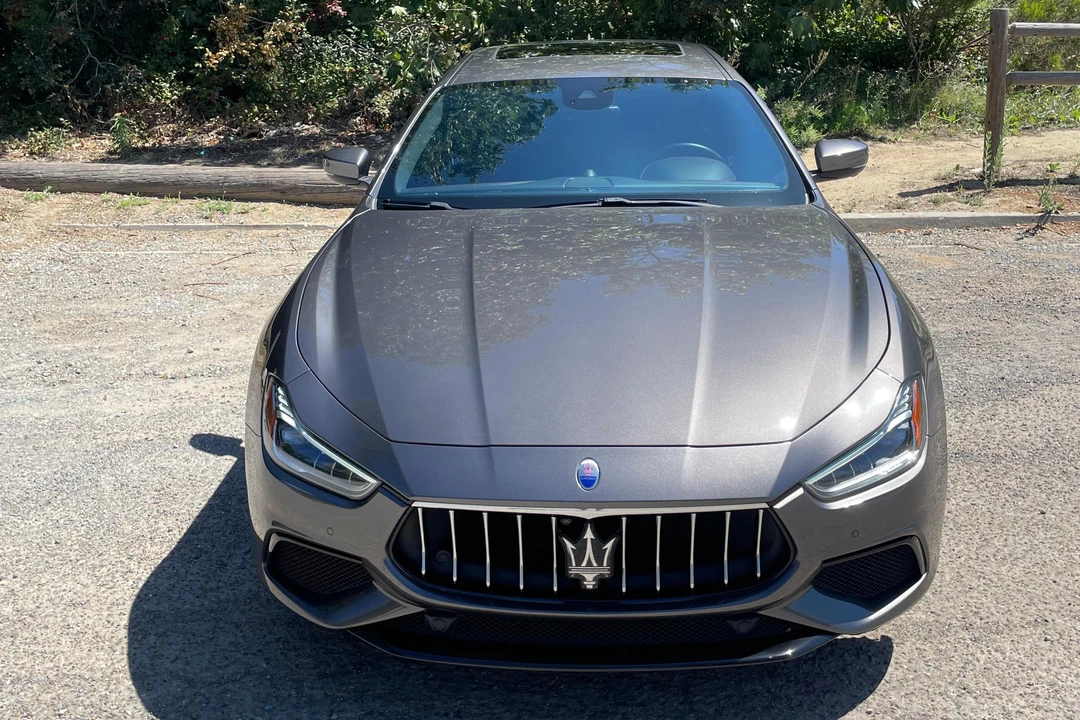 2018 Maserati Ghibli 3rd Gen - Image 6 of 31