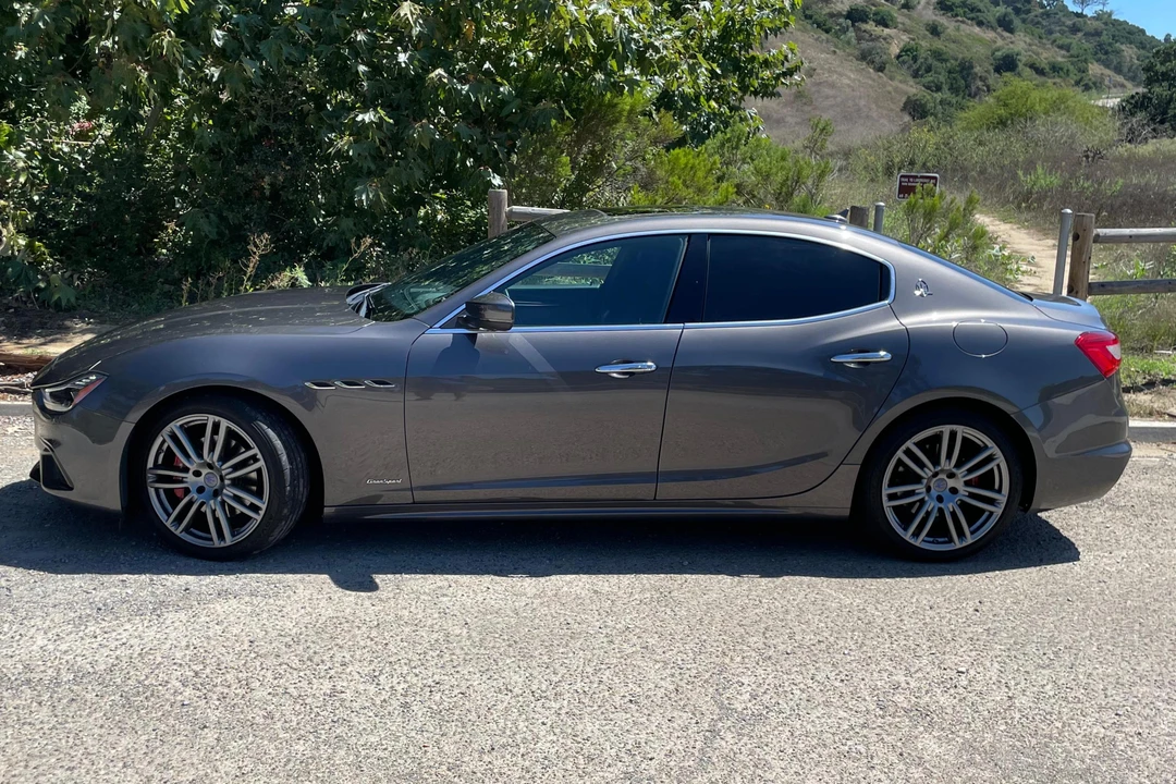 2018 Maserati Ghibli 3rd Gen - Image 11 of 31