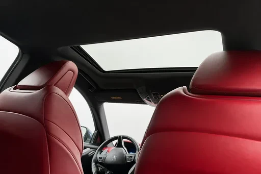 2018 Maserati Ghibli 3rd Gen - Image 9 of 12