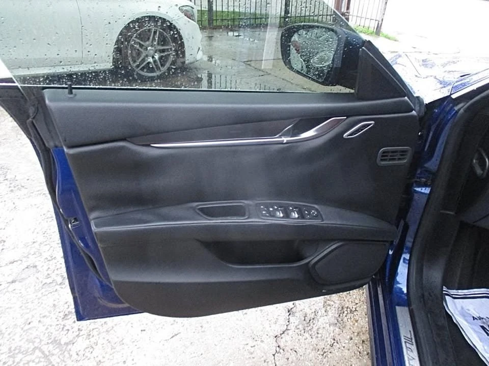 2018 Maserati Ghibli 3rd Gen - Image 15 of 16