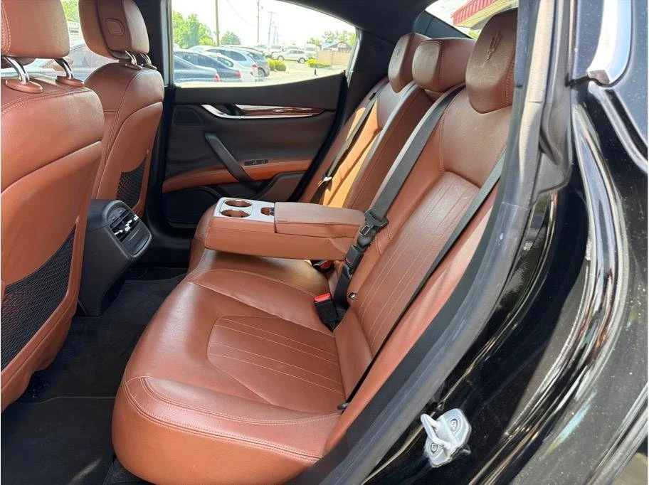 2018 Maserati Ghibli 3rd Gen - Image 11 of 20