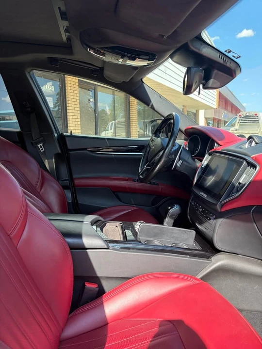 2018 Maserati Ghibli 3rd Gen - Image 5 of 10