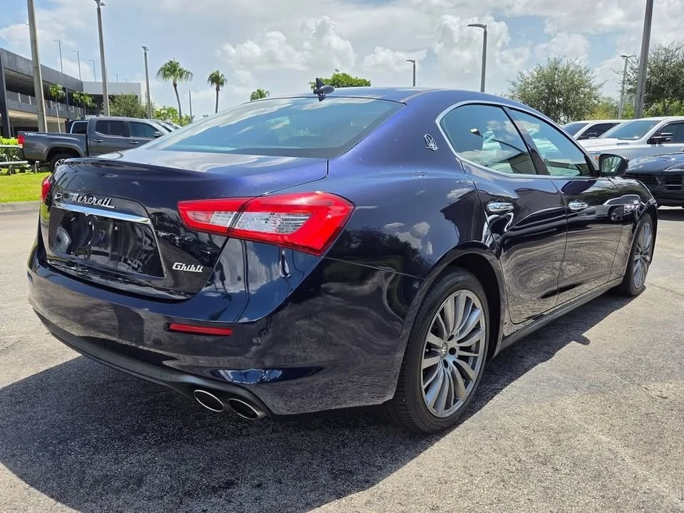 2018 Maserati Ghibli 3rd Gen - Image 2 of 19