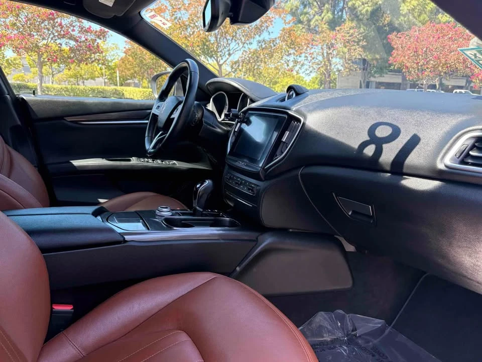 2018 Maserati Ghibli 3rd Gen - Image 10 of 19