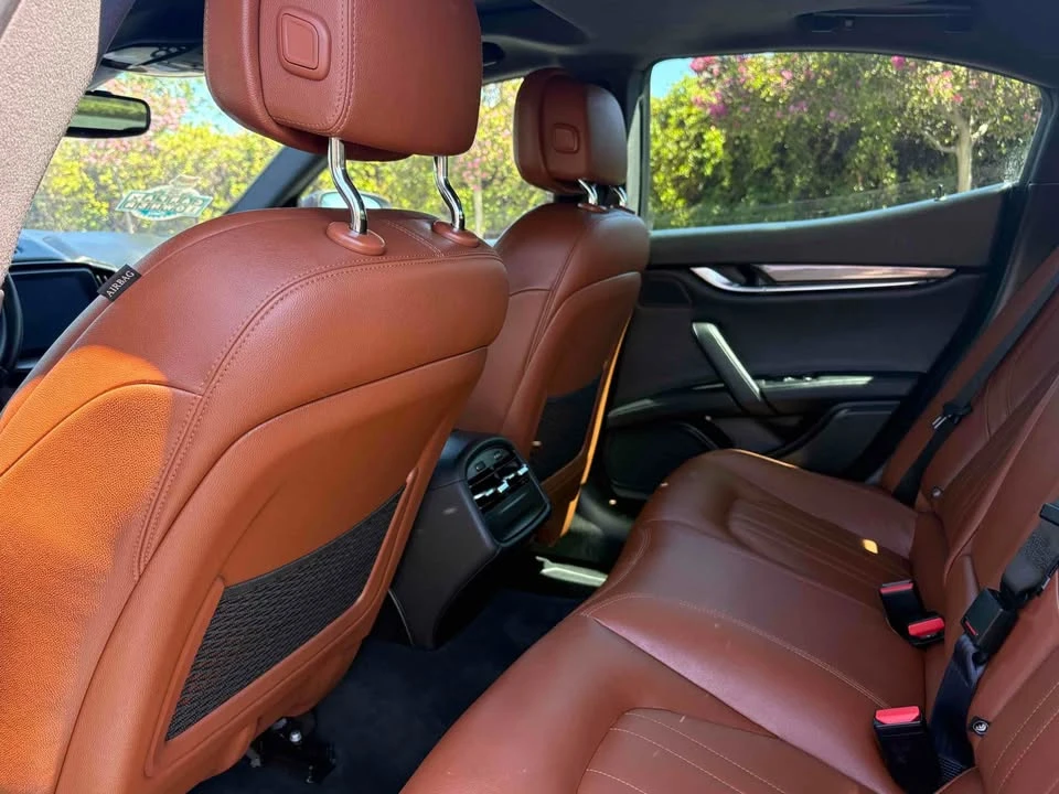2018 Maserati Ghibli 3rd Gen - Image 8 of 19