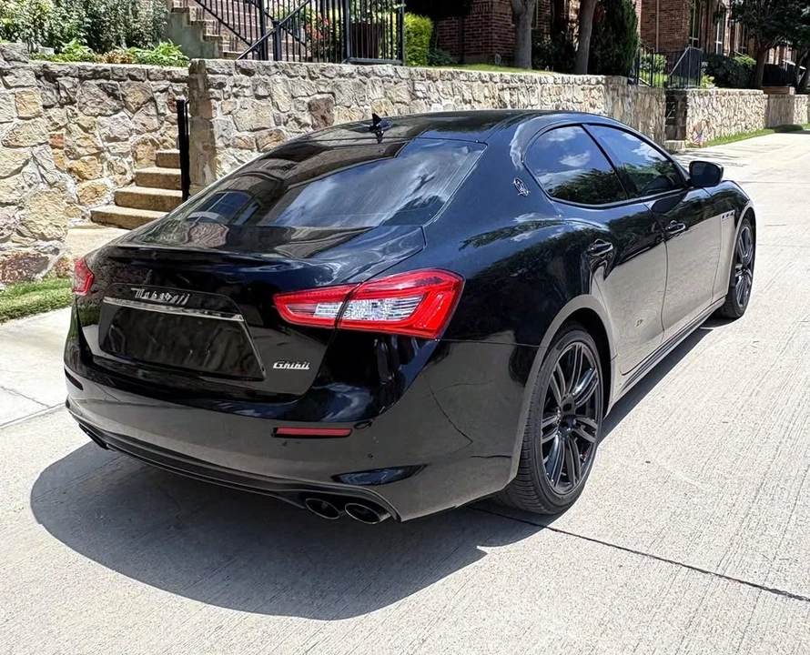 2018 Maserati Ghibli 3rd Gen - Image 5 of 9
