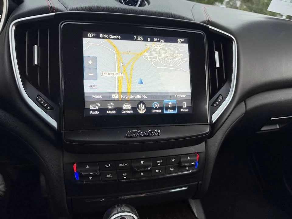 2018 Maserati Ghibli 3rd Gen - Image 15 of 20