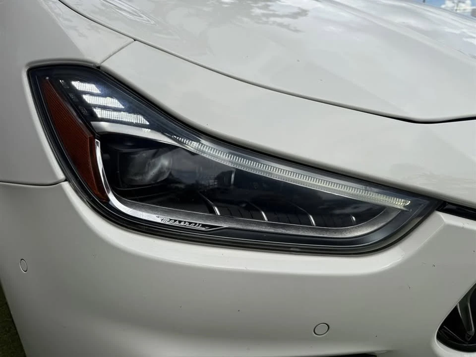 2018 Maserati Ghibli 3rd Gen - Image 9 of 20