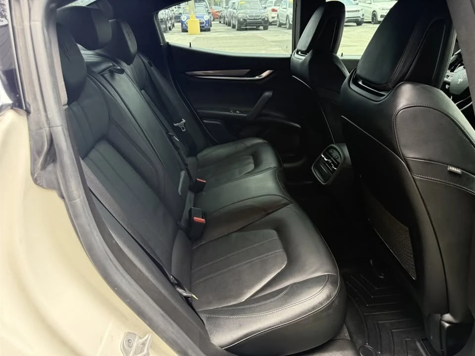 2018 Maserati Ghibli 3rd Gen - Image 16 of 20