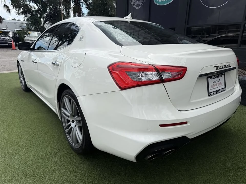 2018 Maserati Ghibli 3rd Gen - Image 4 of 20