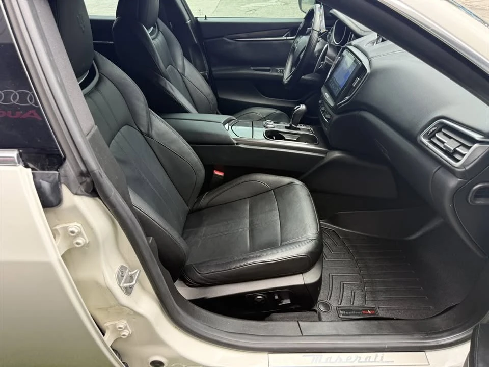 2018 Maserati Ghibli 3rd Gen - Image 17 of 20