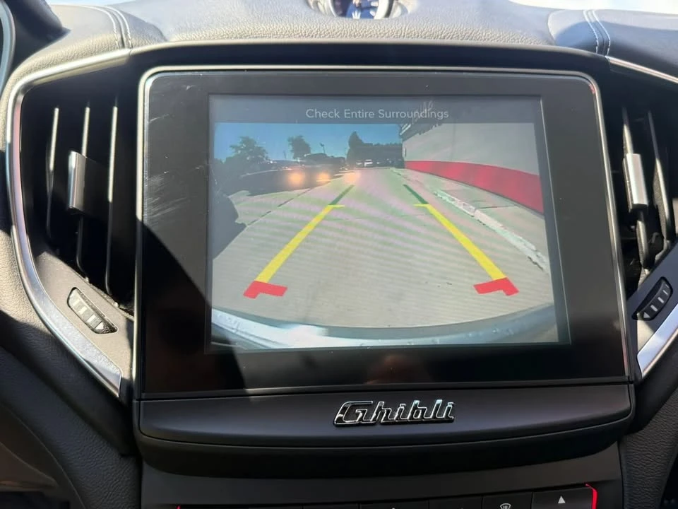 2018 Maserati Ghibli 3rd Gen - Image 17 of 19