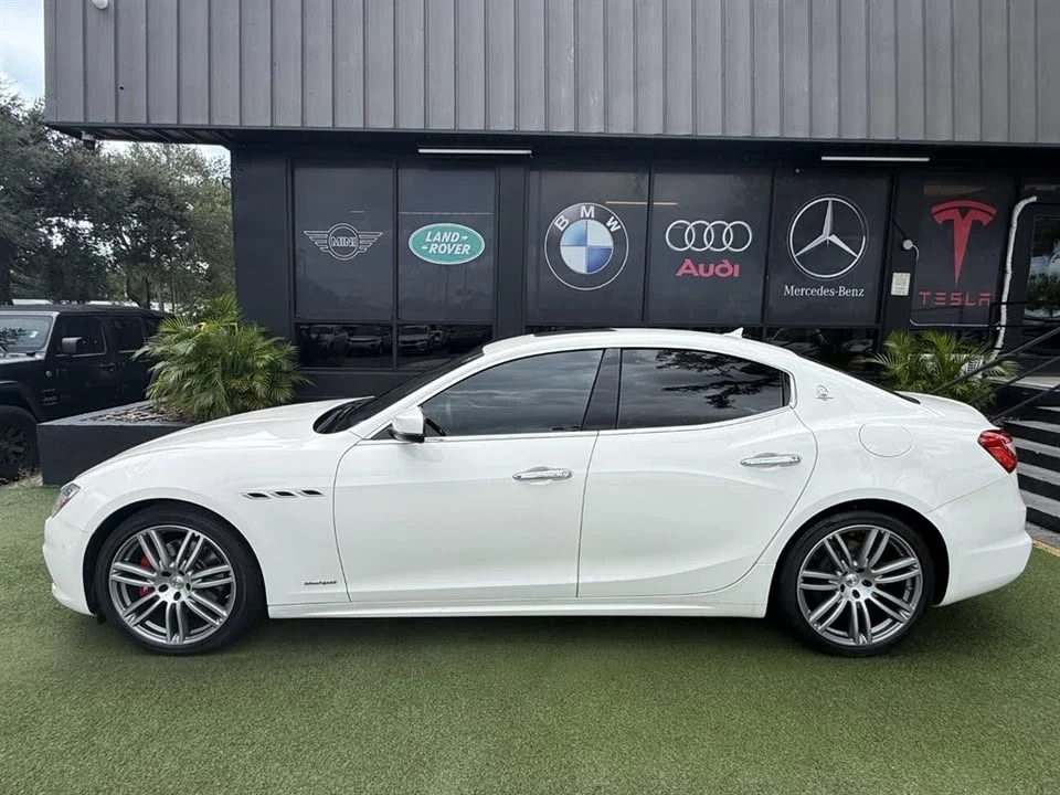 2018 Maserati Ghibli 3rd Gen - Image 7 of 20