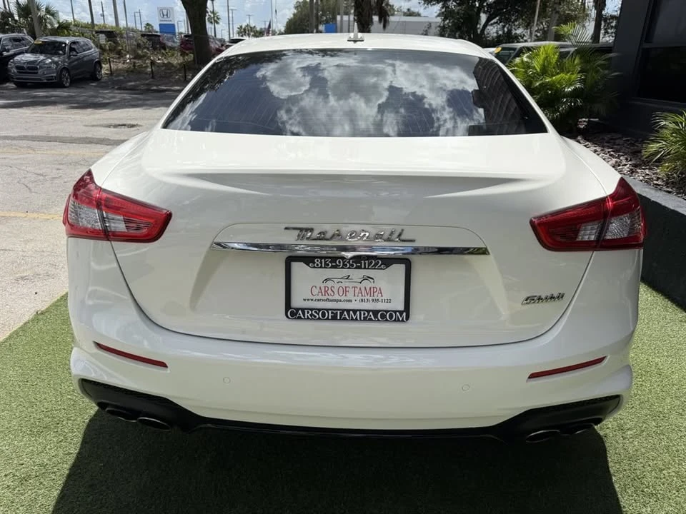 2018 Maserati Ghibli 3rd Gen - Image 5 of 20