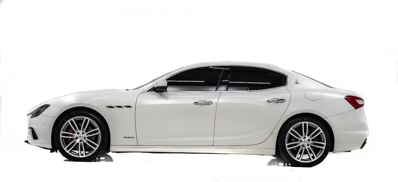2018 Maserati Ghibli 3rd Gen - Image 6 of 12
