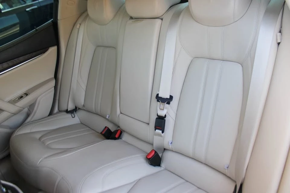 2018 Maserati Ghibli 3rd Gen - Image 16 of 20
