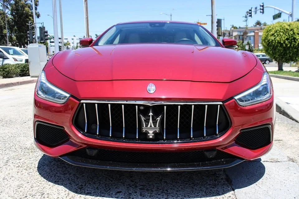2018 Maserati Ghibli 3rd Gen - Image 9 of 20