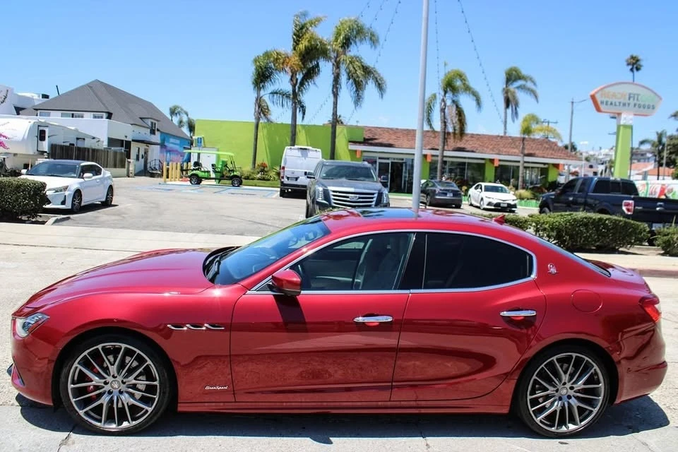2018 Maserati Ghibli 3rd Gen - Image 2 of 20