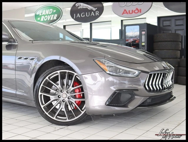 2018 Maserati Ghibli 3rd Gen - Image 2 of 31