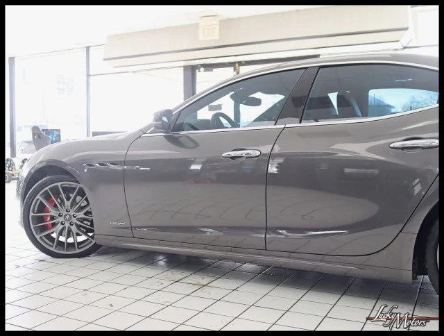 2018 Maserati Ghibli 3rd Gen - Image 9 of 31