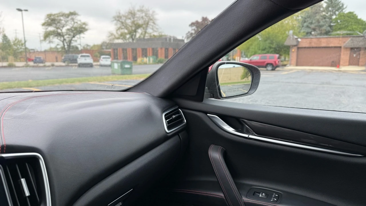 2018 Maserati Ghibli 3rd Gen - Image 21 of 30