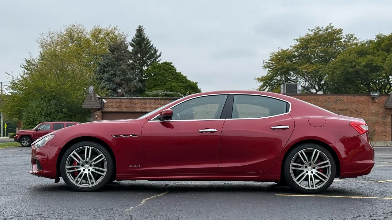 2018 Maserati Ghibli 3rd Gen - Image 6 of 30