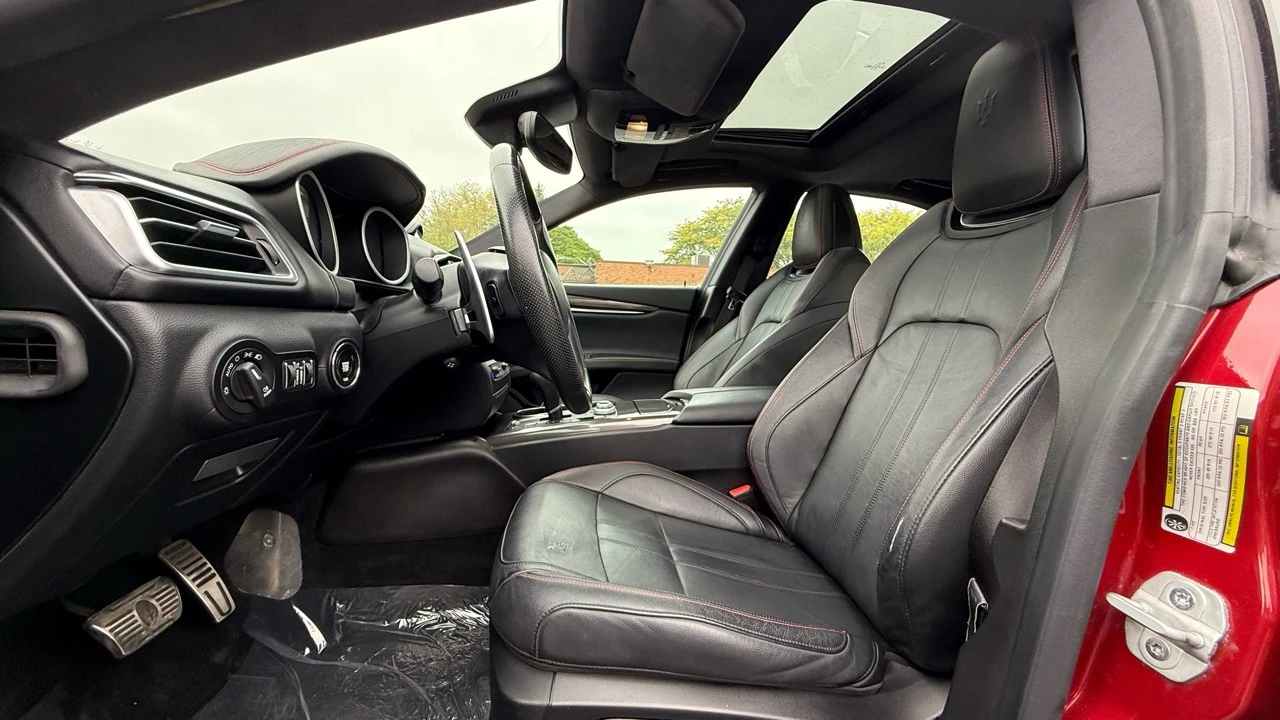 2018 Maserati Ghibli 3rd Gen - Image 12 of 30