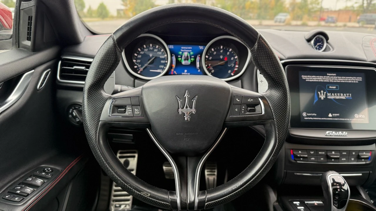2018 Maserati Ghibli 3rd Gen - Image 15 of 30