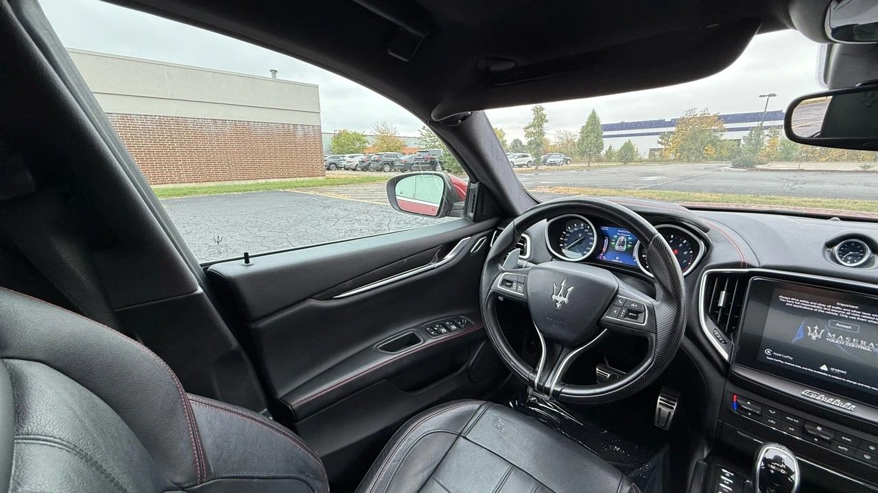 2018 Maserati Ghibli 3rd Gen - Image 13 of 30