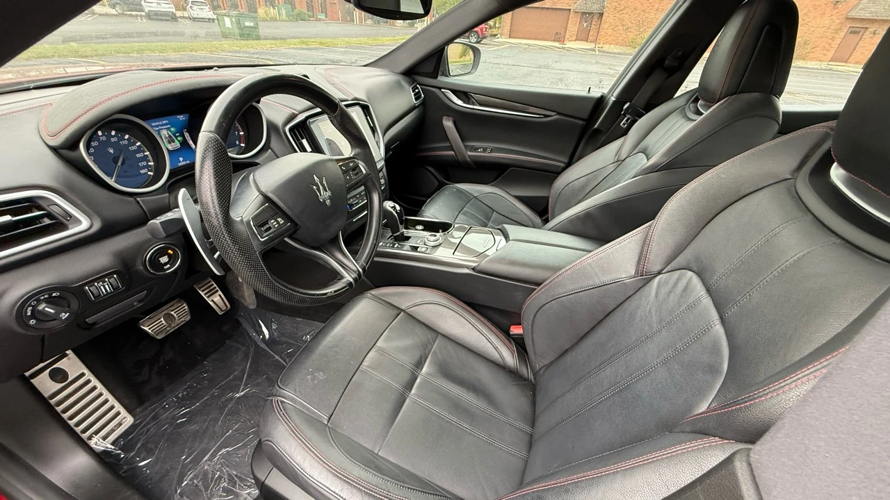 2018 Maserati Ghibli 3rd Gen - Image 11 of 30