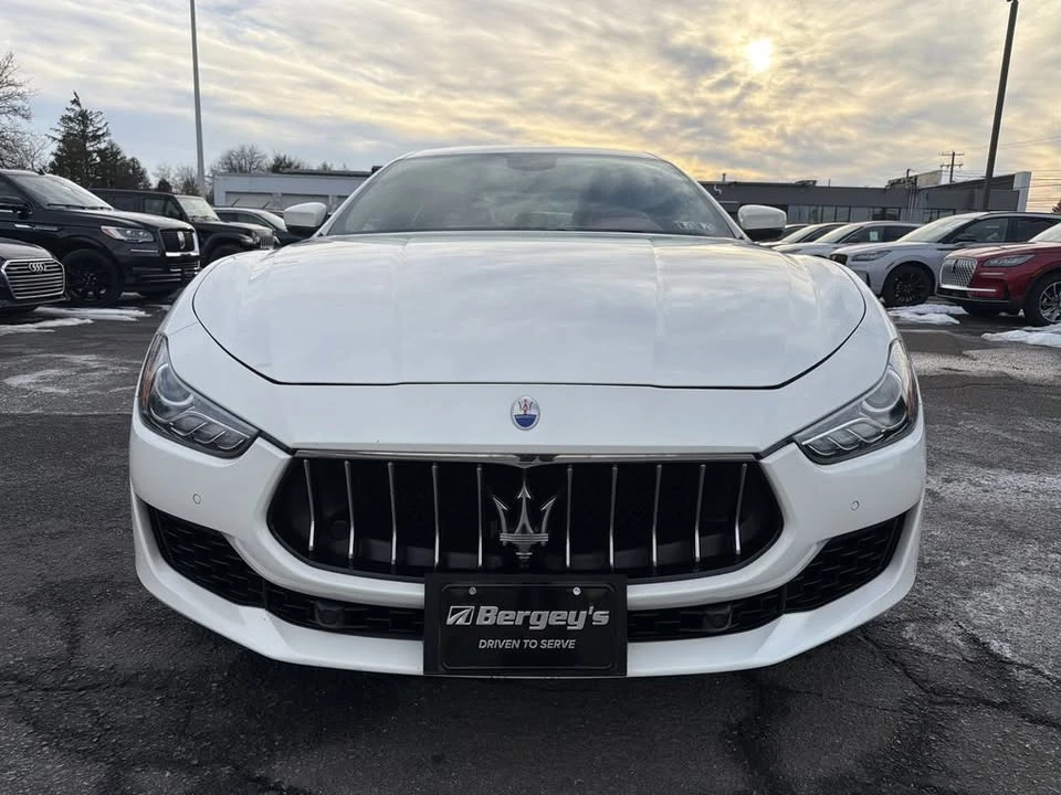 2018 Maserati Ghibli 3rd Gen - Image 8 of 19