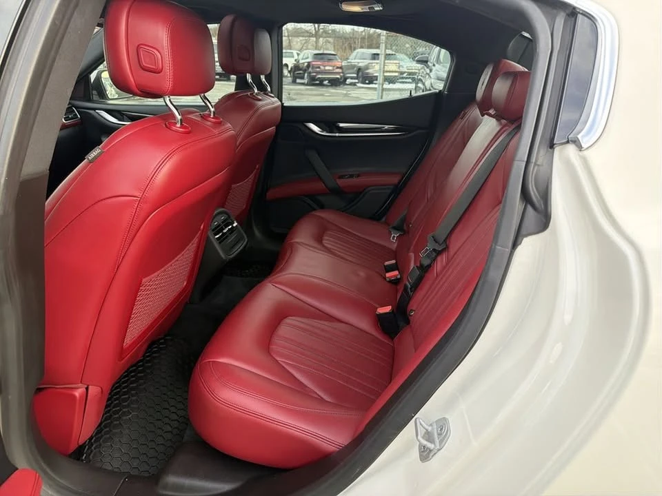 2018 Maserati Ghibli 3rd Gen - Image 12 of 19