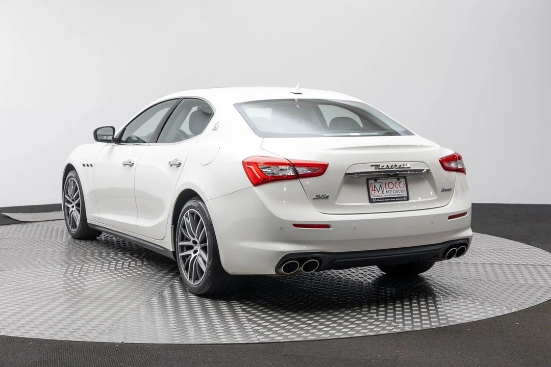 2018 Maserati Ghibli 3rd Gen - Image 7 of 21
