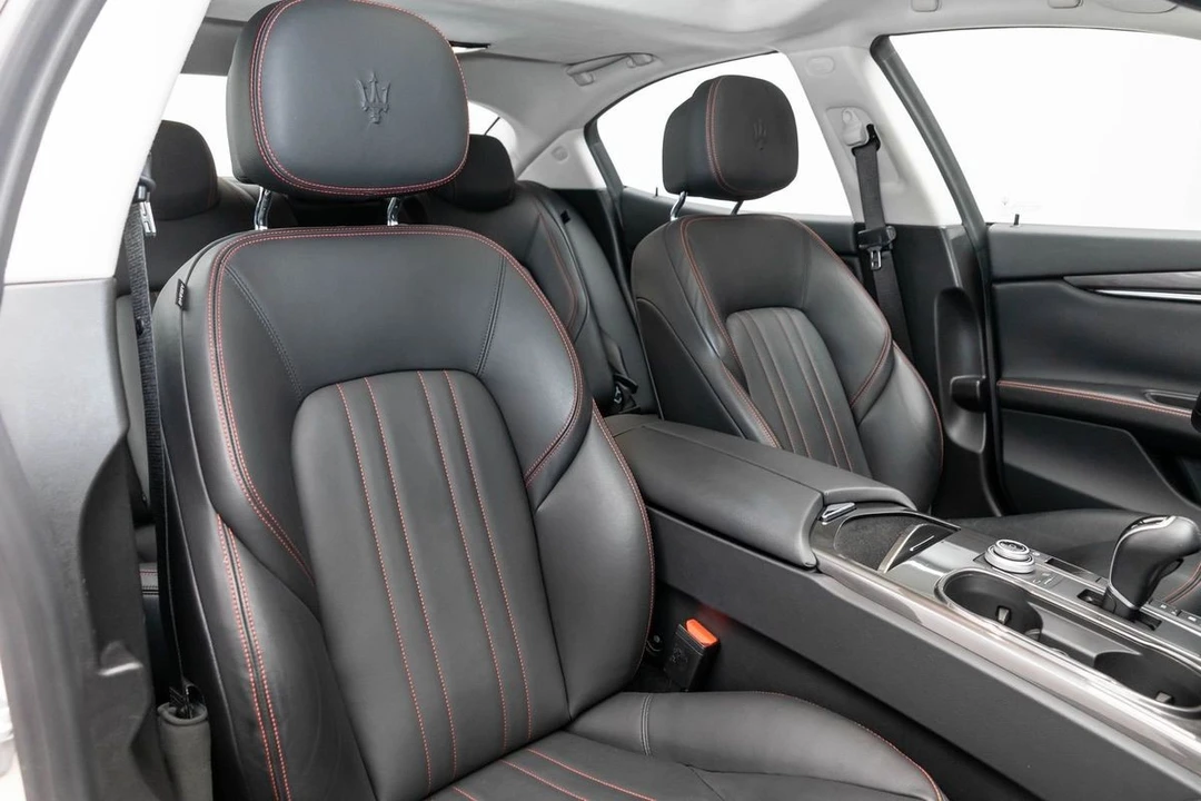 2018 Maserati Ghibli 3rd Gen - Image 18 of 21