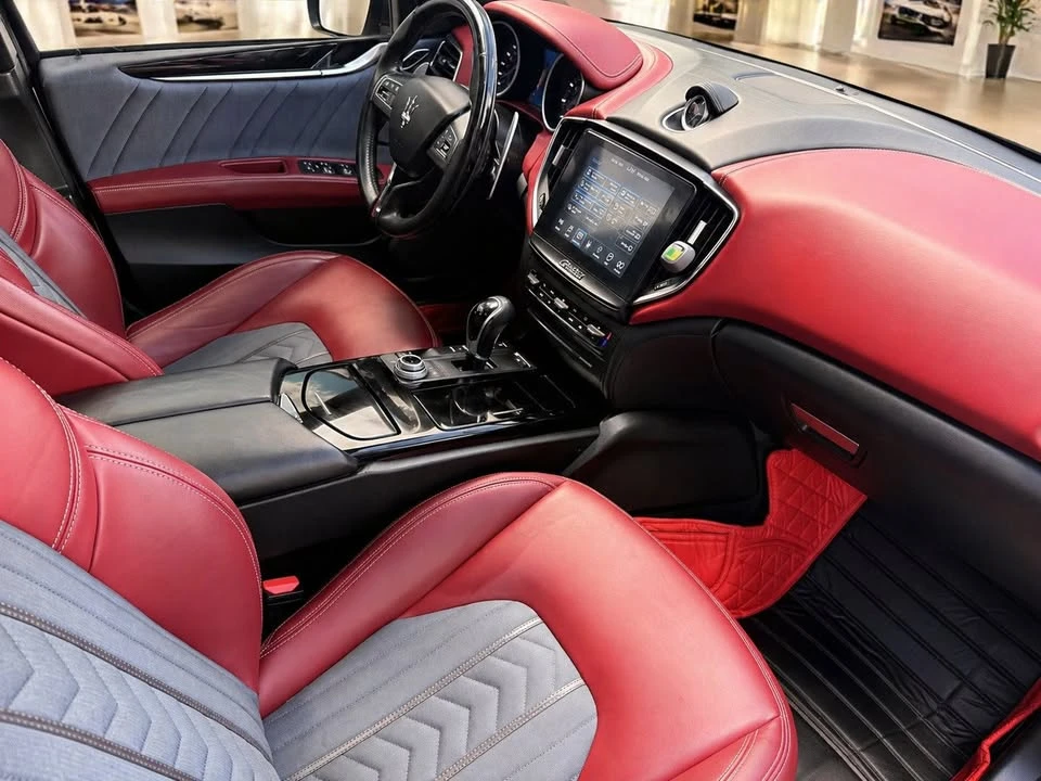 2018 Maserati Ghibli 3rd Gen - Image 16 of 20