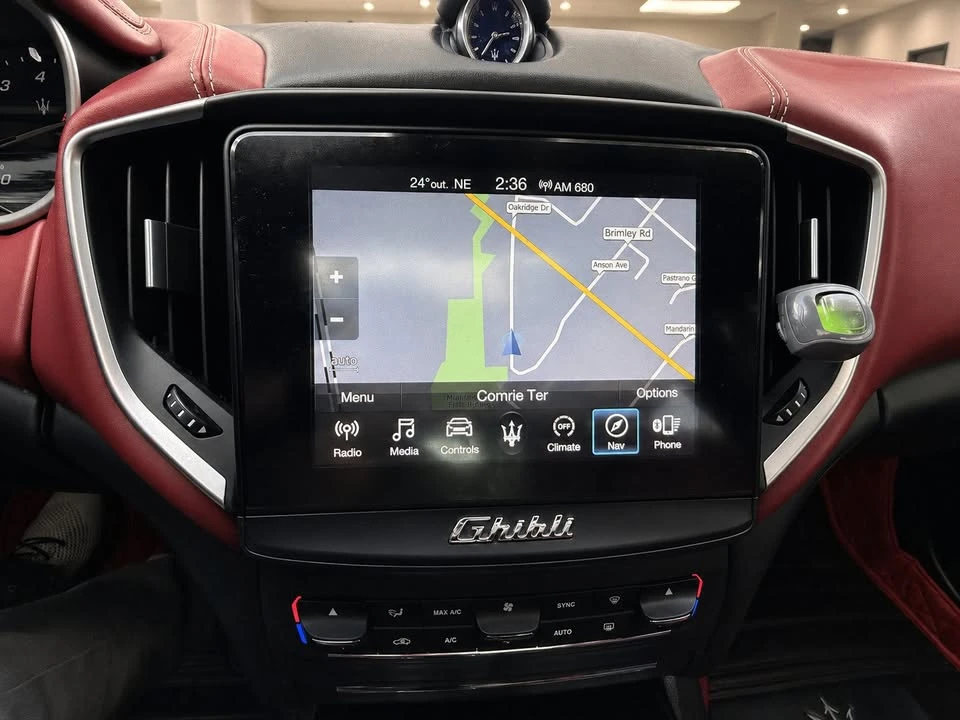 2018 Maserati Ghibli 3rd Gen - Image 19 of 20