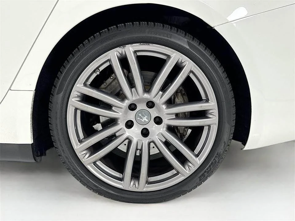 2018 Maserati Ghibli 3rd Gen - Image 4 of 17