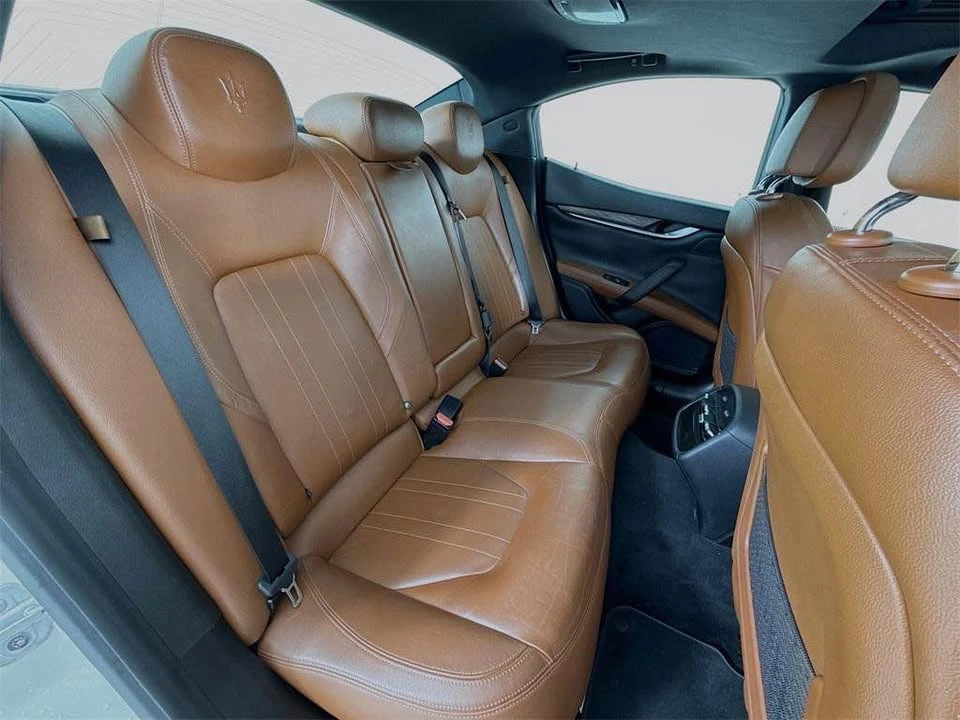 2018 Maserati Ghibli 3rd Gen - Image 13 of 17