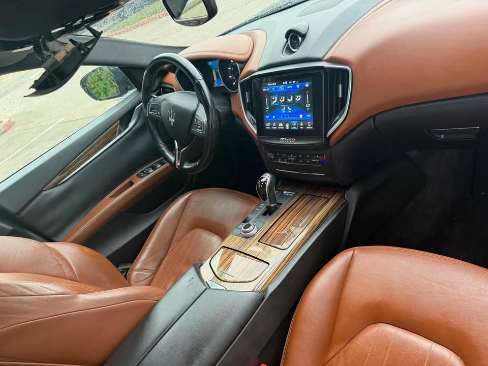 2018 Maserati Ghibli 3rd Gen - Image 17 of 18