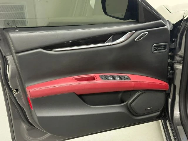 2018 Maserati Ghibli 3rd Gen - Image 16 of 21