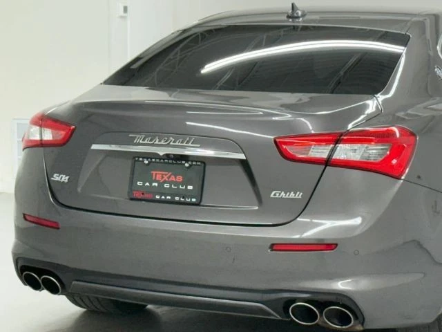 2018 Maserati Ghibli 3rd Gen - Image 14 of 21